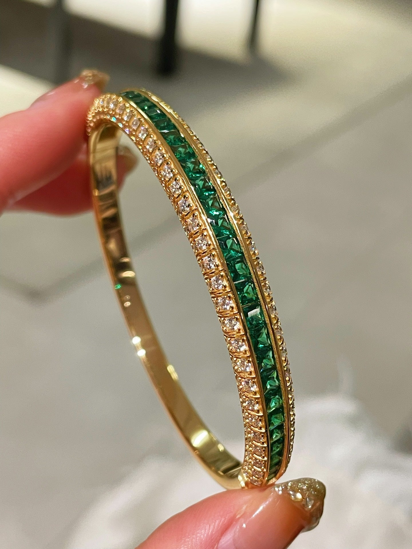 T - Square Full Diamond Emerald Bangle - floysun