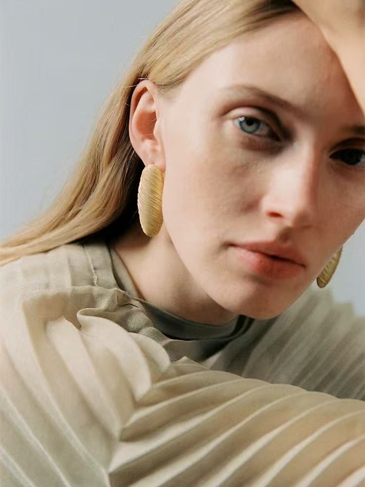 Textured Oval Statement Earrings - floysun