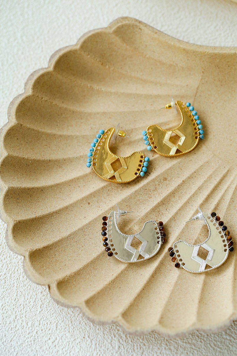 Tribal Echo Carved Totem Cutout Earrings - Silver - floysun