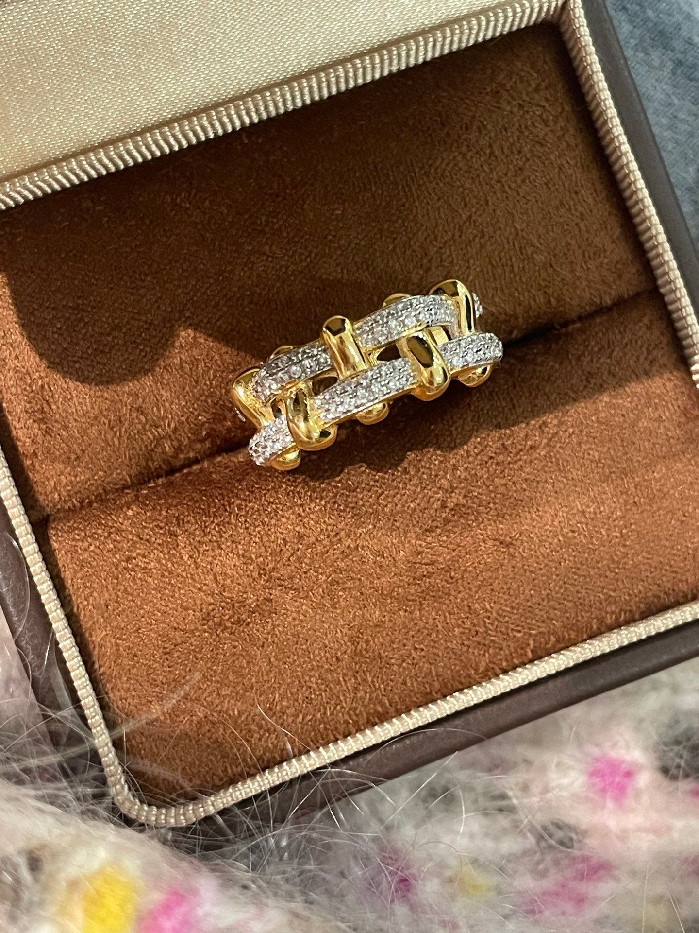 Two - Tone Checkered Pavé Slim Ring - floysun