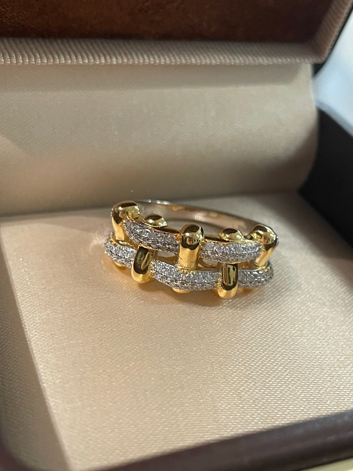 Two - Tone Checkered Pavé Slim Ring - floysun