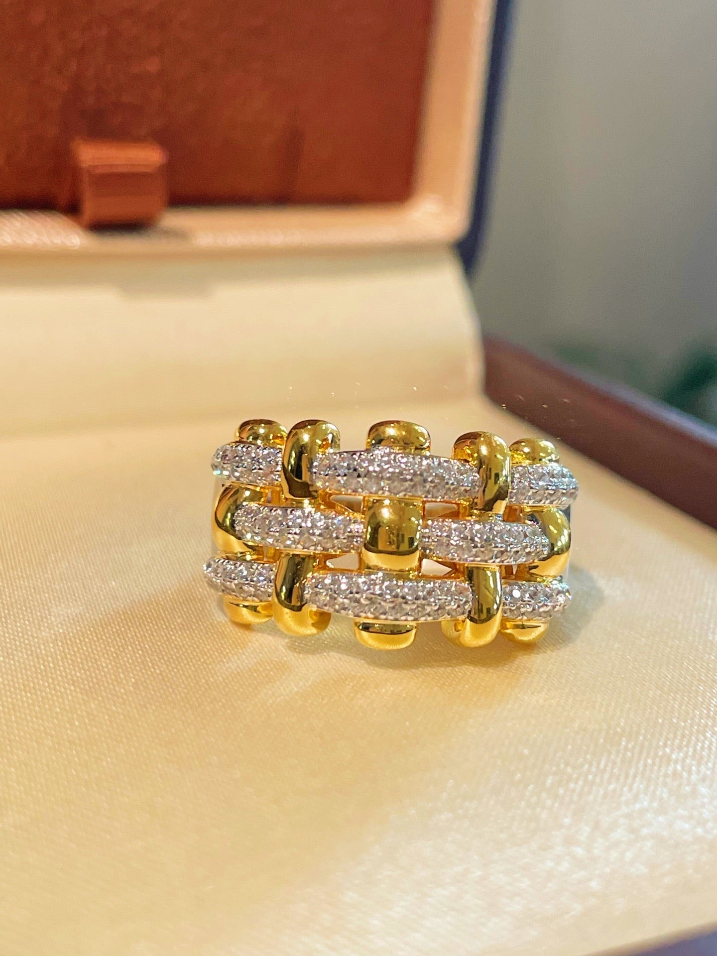 Two - Tone Checkered Pavé Wide Ring - floysun