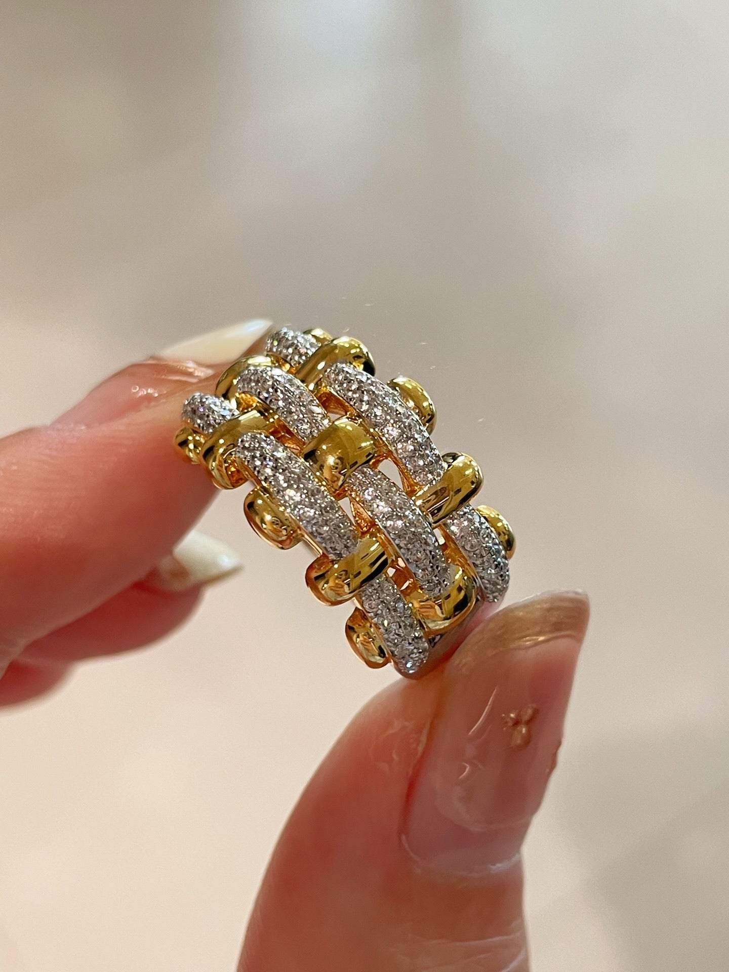 Two - Tone Checkered Pavé Wide Ring - floysun