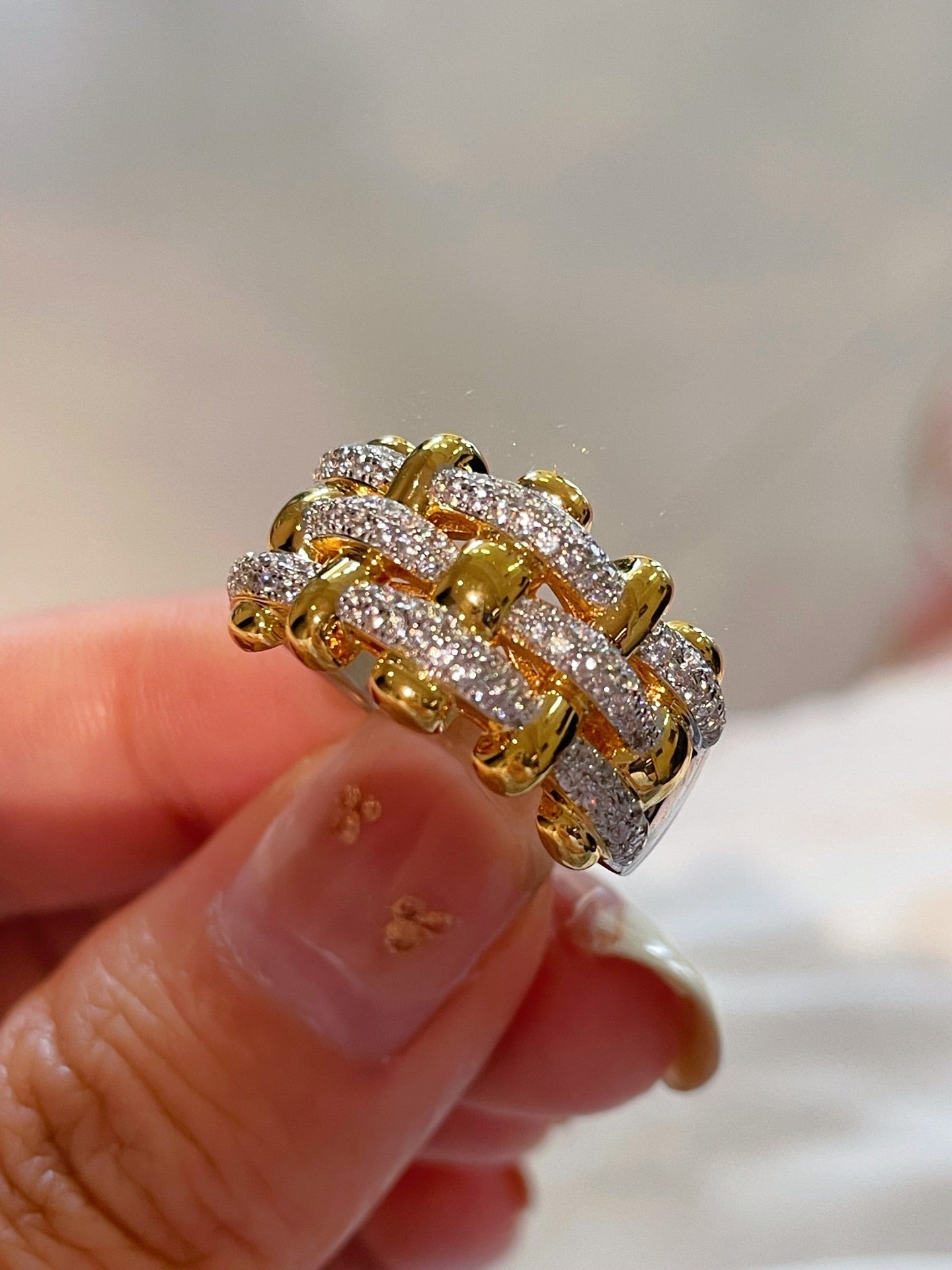 Two - Tone Checkered Pavé Wide Ring - floysun