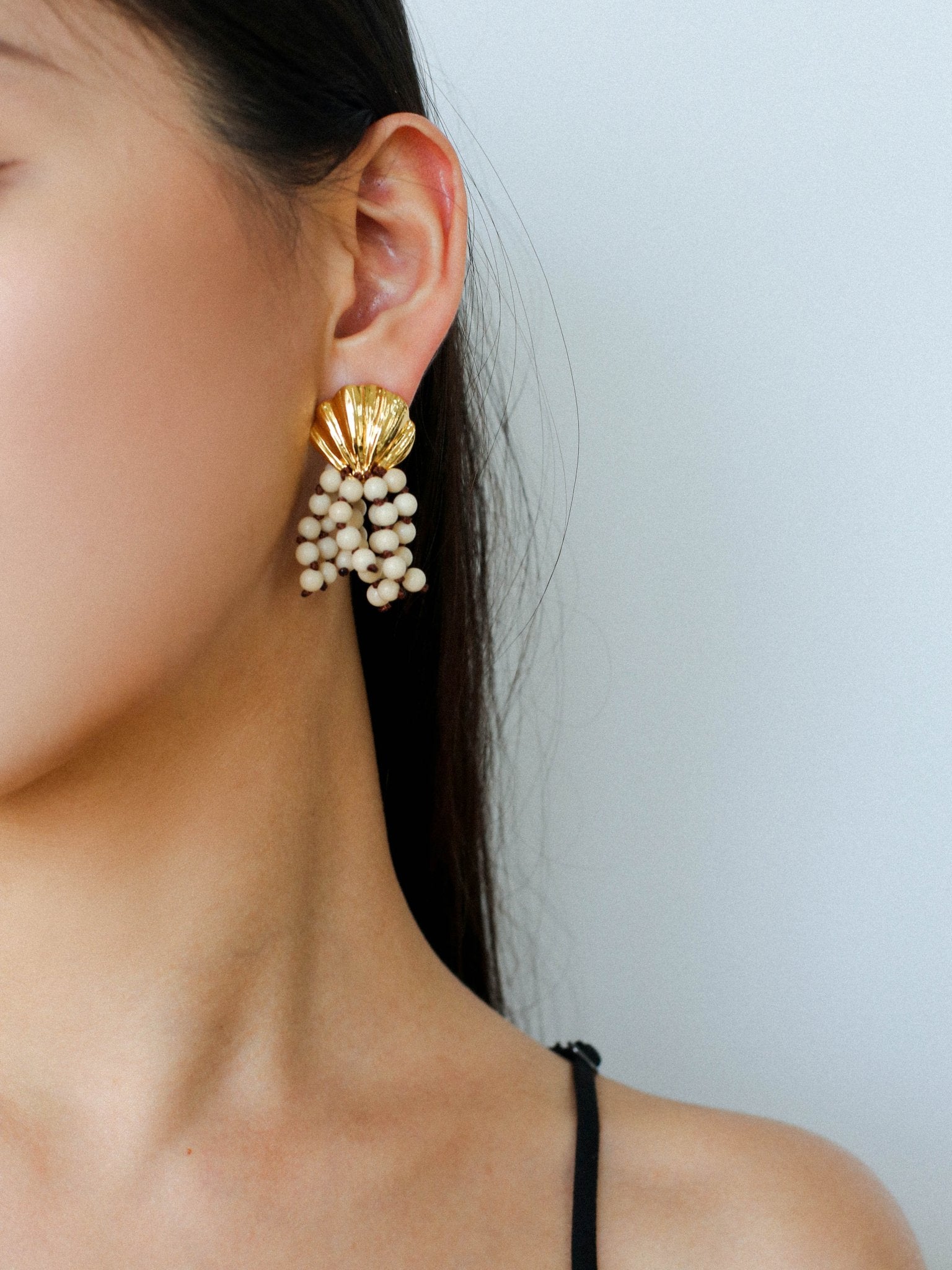 Vacation Collection White Fossil Bead Tassel Earrings - floysun