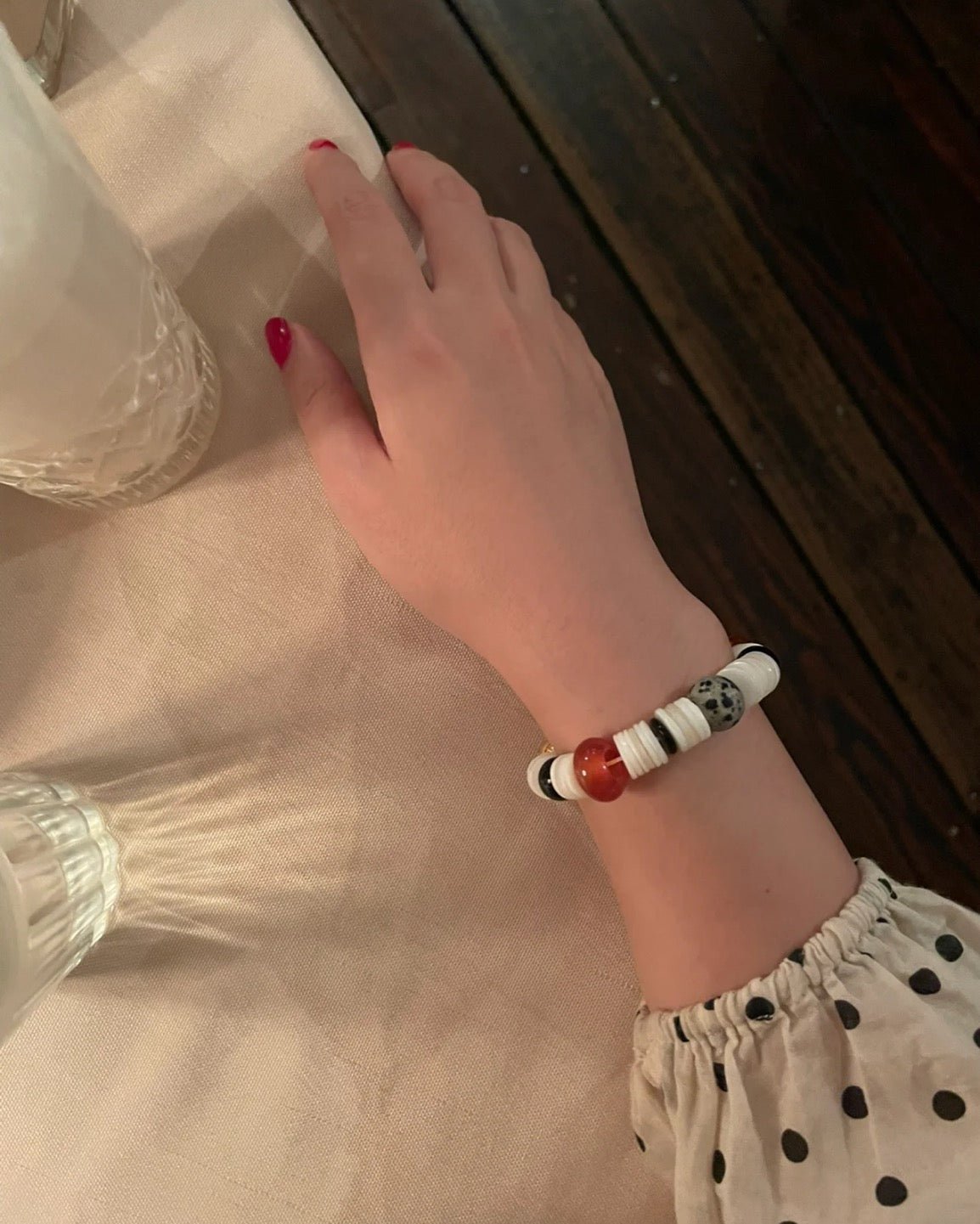 Vacation Vibes Natural Shell and Multi - Stone Beaded Bracelet - floysun