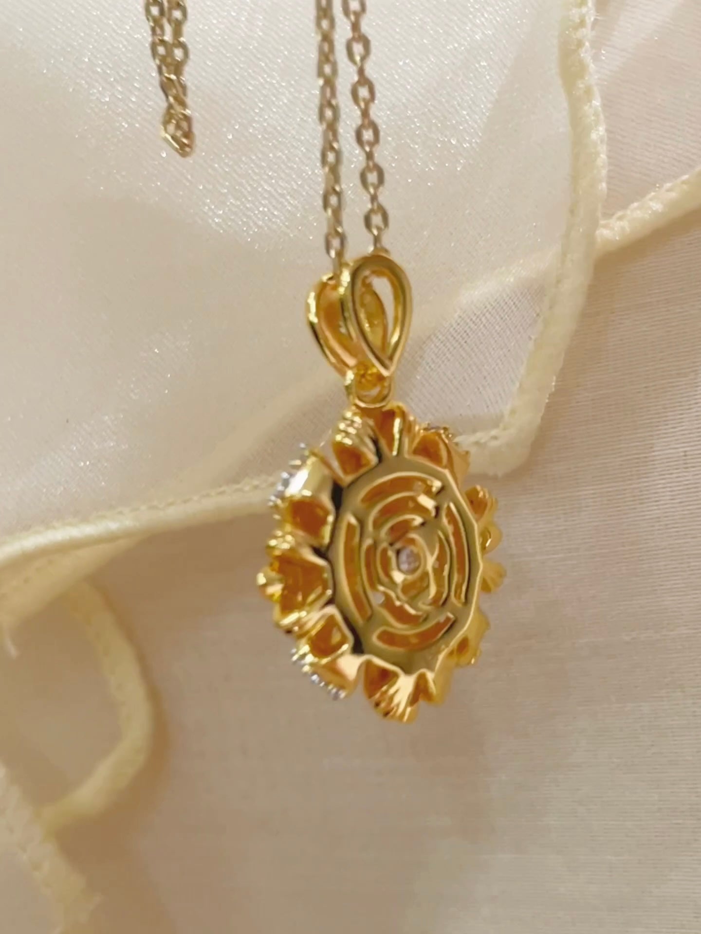 Vintage Bauhinia Flower Necklace – Purple Lab - Grown Diamond - floysun