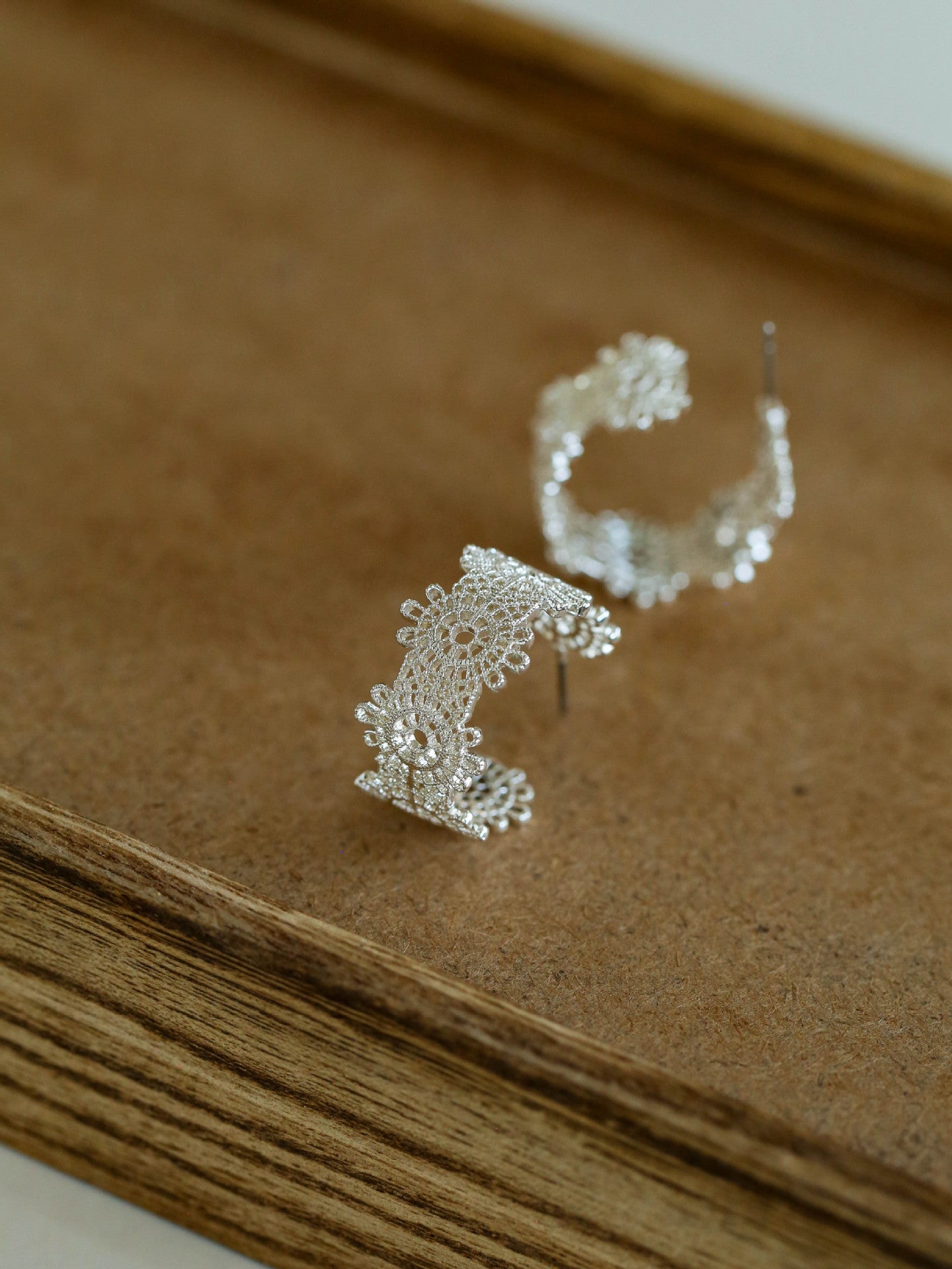 Vintage Chic Lace Huggie Earrings - floysun