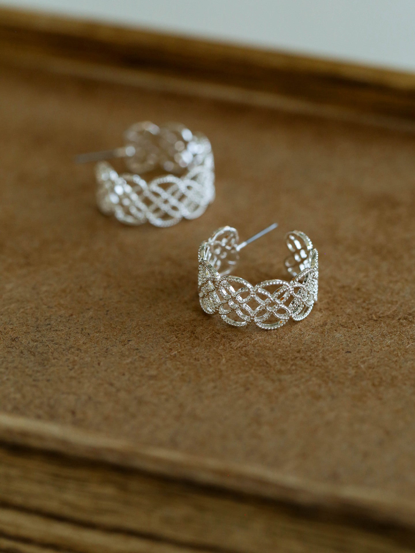 Vintage Chic Lace Huggie Earrings - floysun