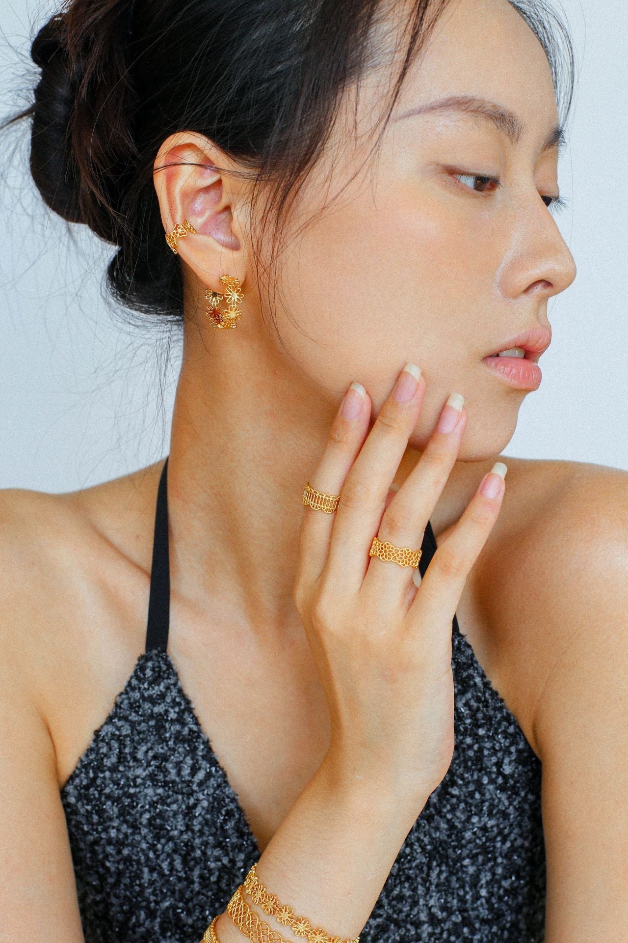 Vintage Chic Lace Huggie Earrings - floysun
