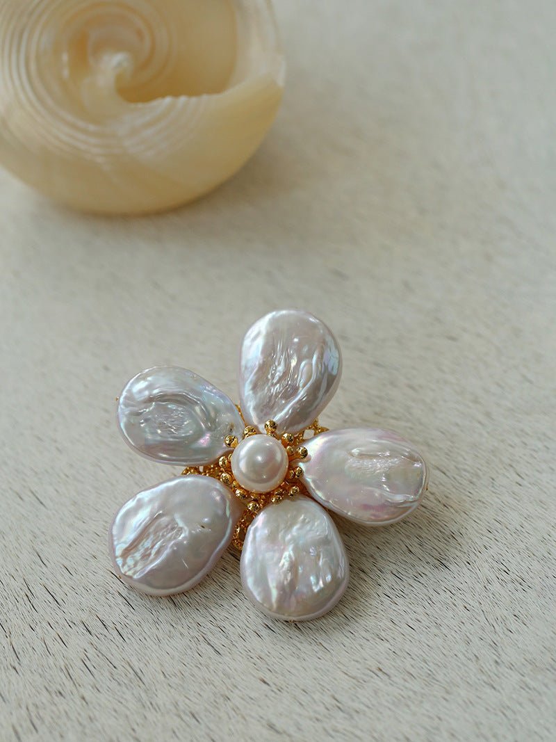 Vintage Freshwater Baroque Pearl Flower Brooch - floysun