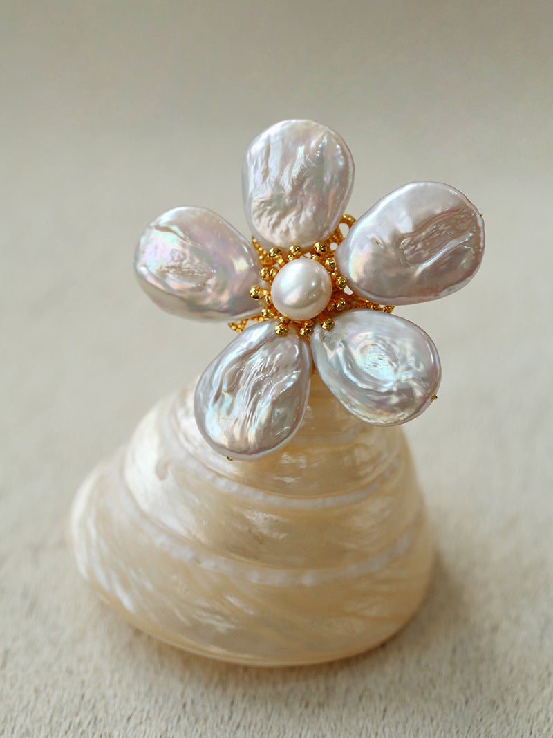Vintage Freshwater Baroque Pearl Flower Brooch - floysun