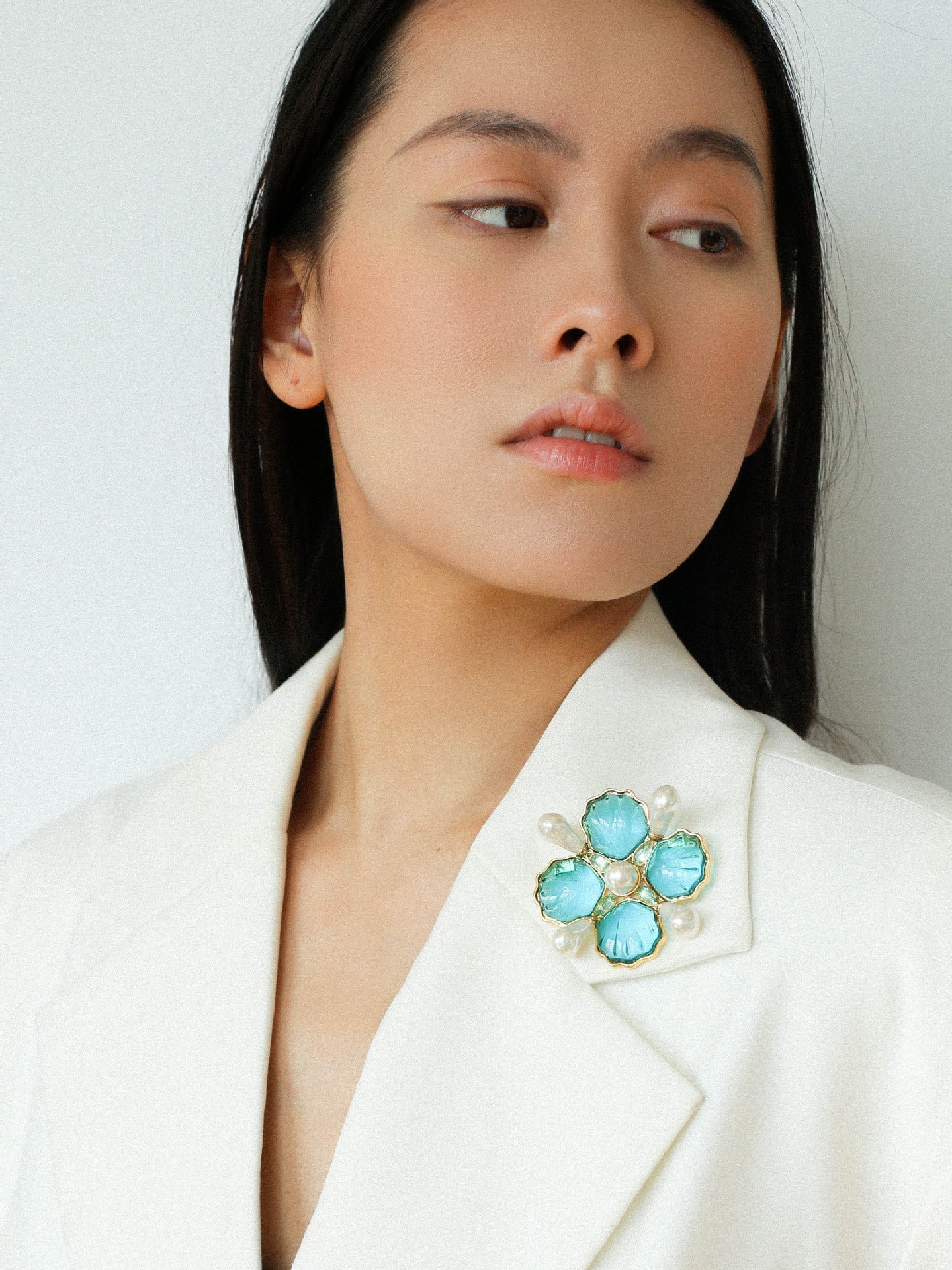 Vintage Handmade Stained Glass Pearl Petal Brooch - floysun