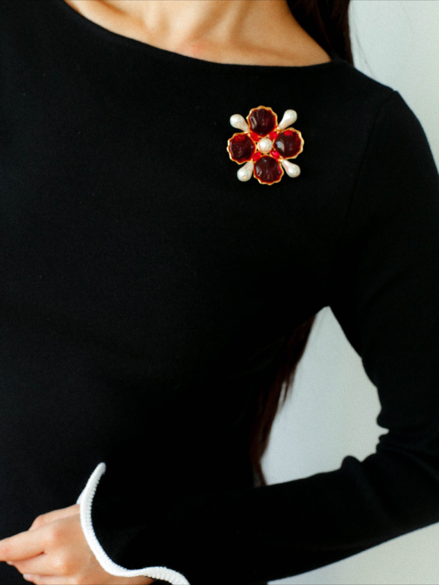 Vintage Handmade Stained Glass Pearl Petal Brooch - floysun