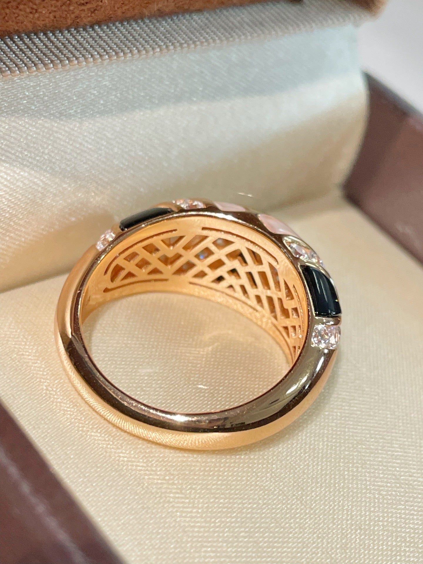 Vintage Inlay Ring – Black Onyx & White Mother - of - Pearl - floysun
