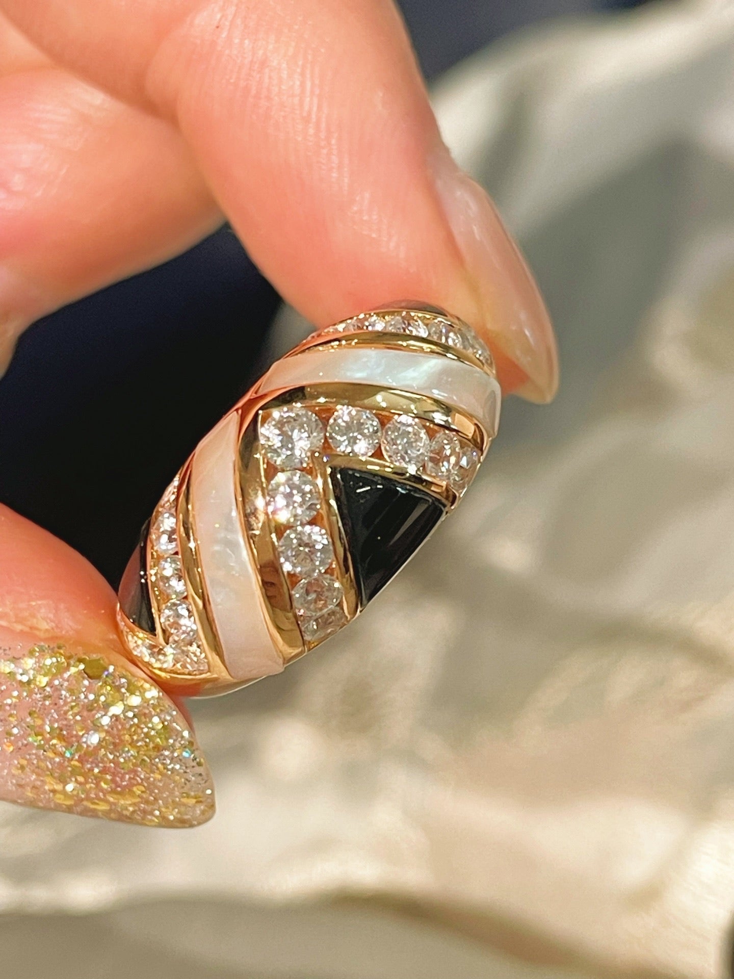 Vintage Inlay Ring – Black Onyx & White Mother - of - Pearl - floysun