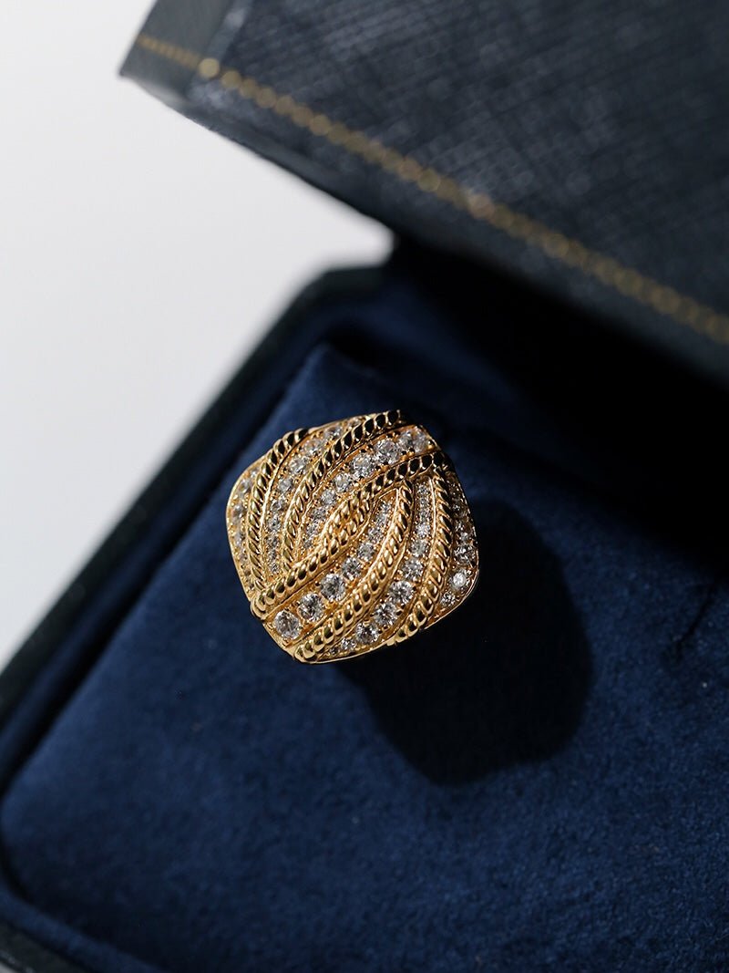 Vintage - Inspired Square Twist Diamond Stud Earrings - floysun