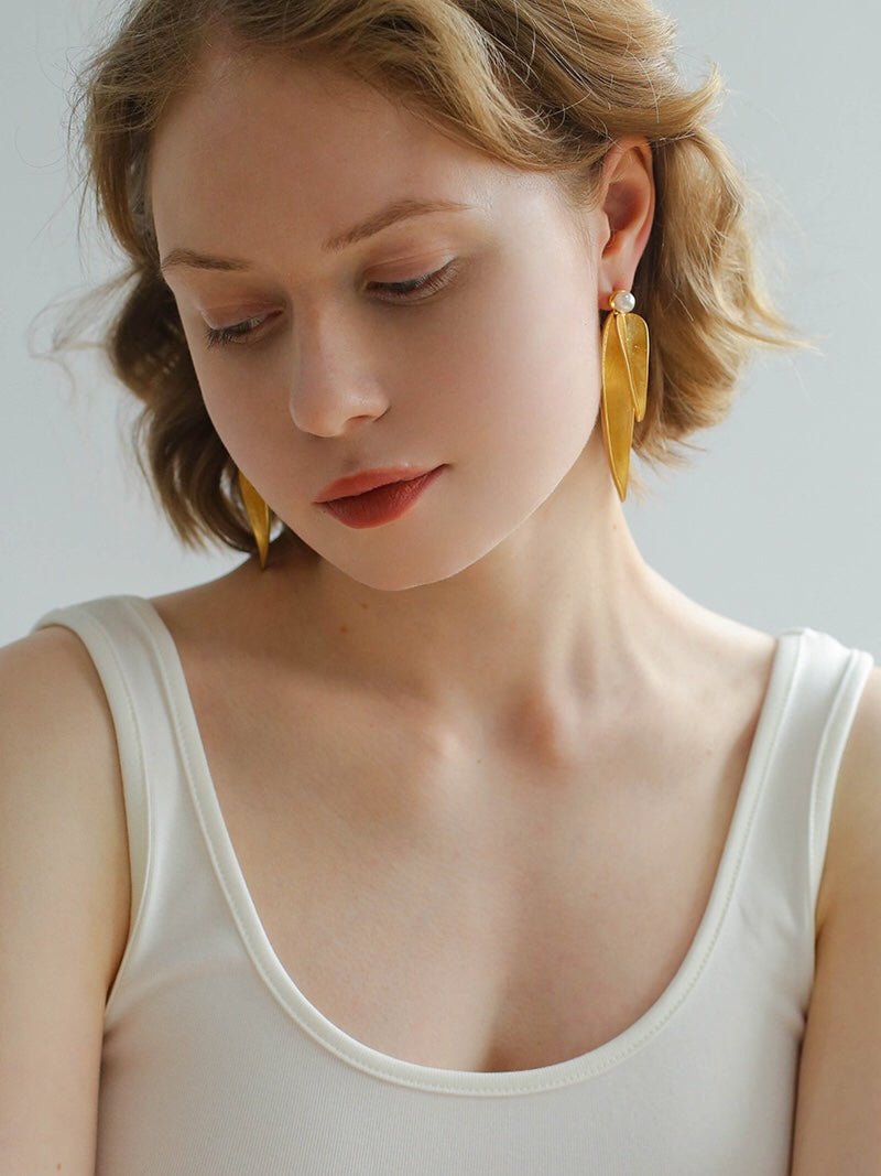 Vintage Leaf and Pearl Statement Earrings - floysun