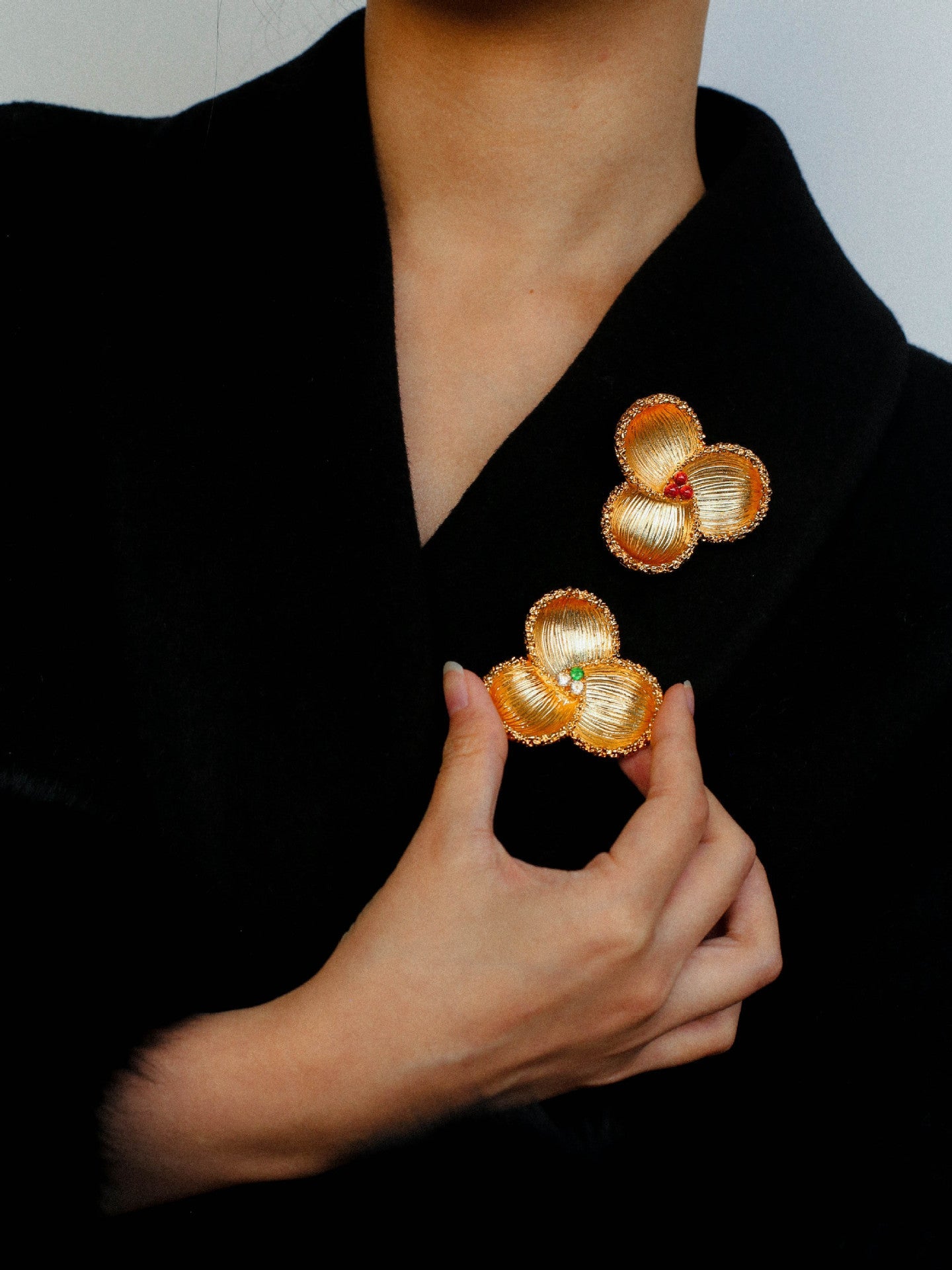 Vintage Palace Three - petal Flower Brooch - floysun