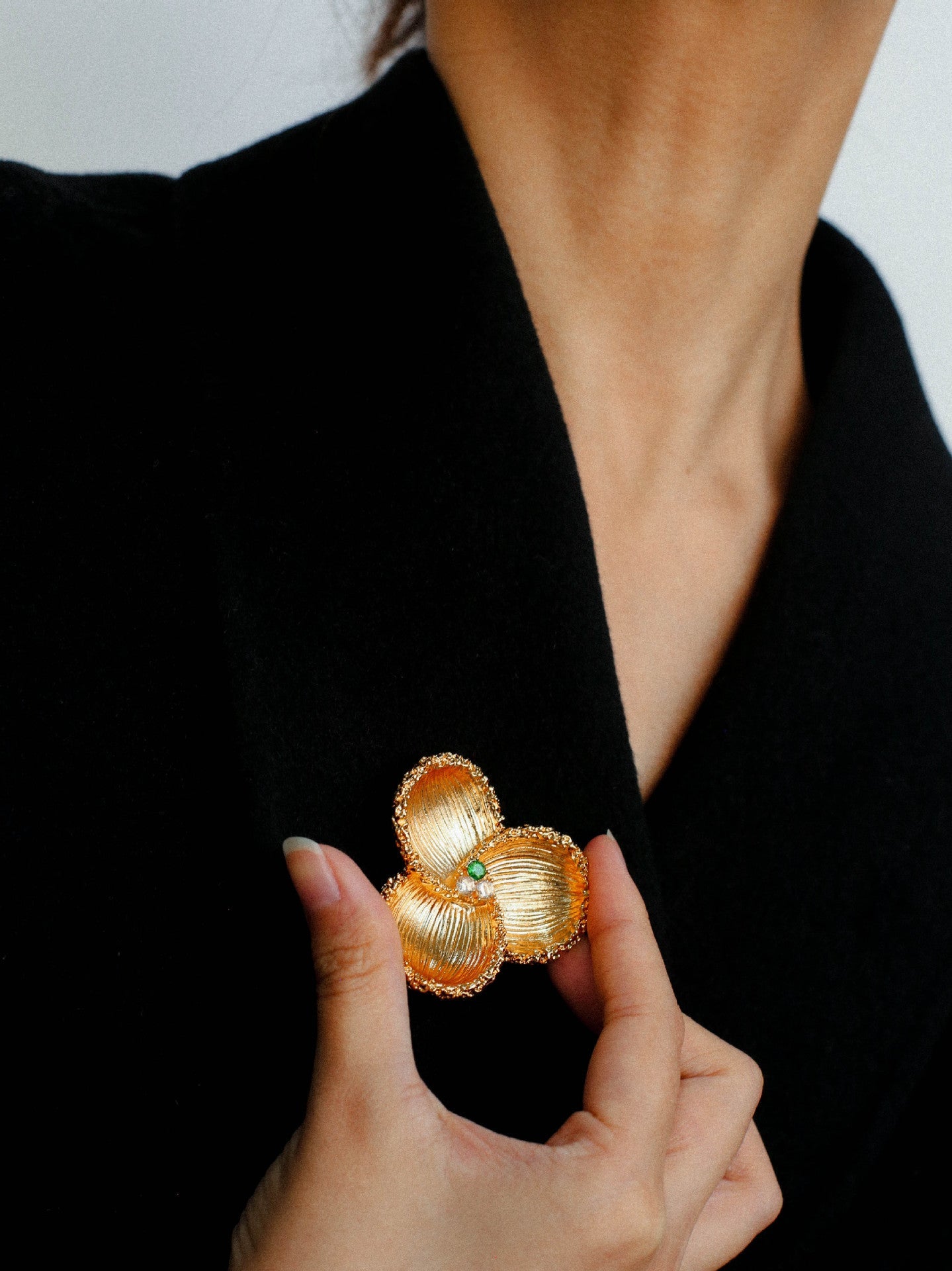 Vintage Palace Three - petal Flower Brooch - floysun