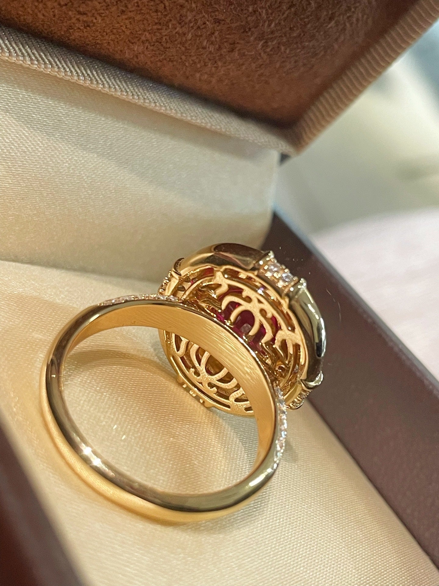 Vintage Ruby Cabochon Ring - floysun