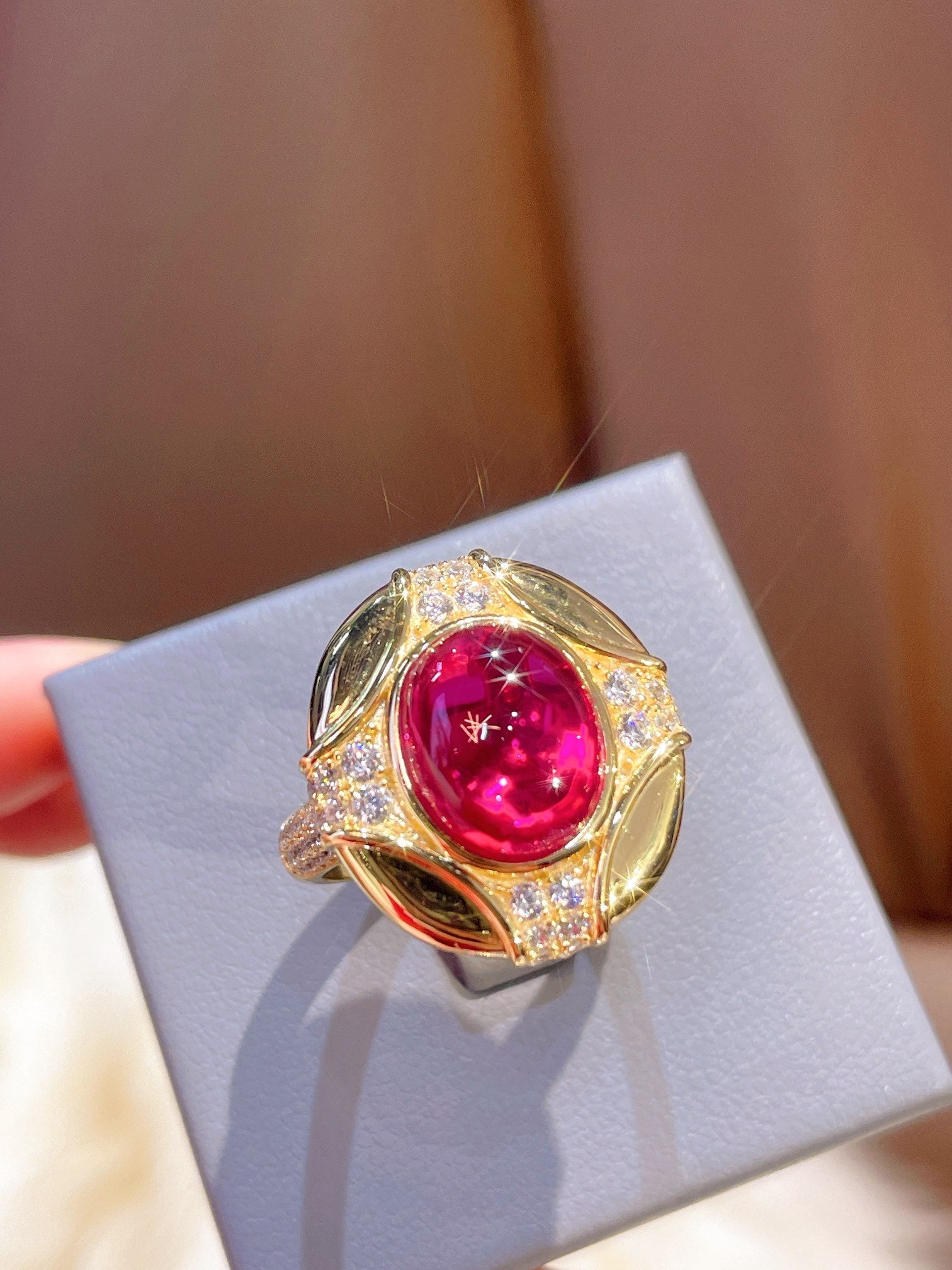 Vintage Ruby Cabochon Ring - floysun