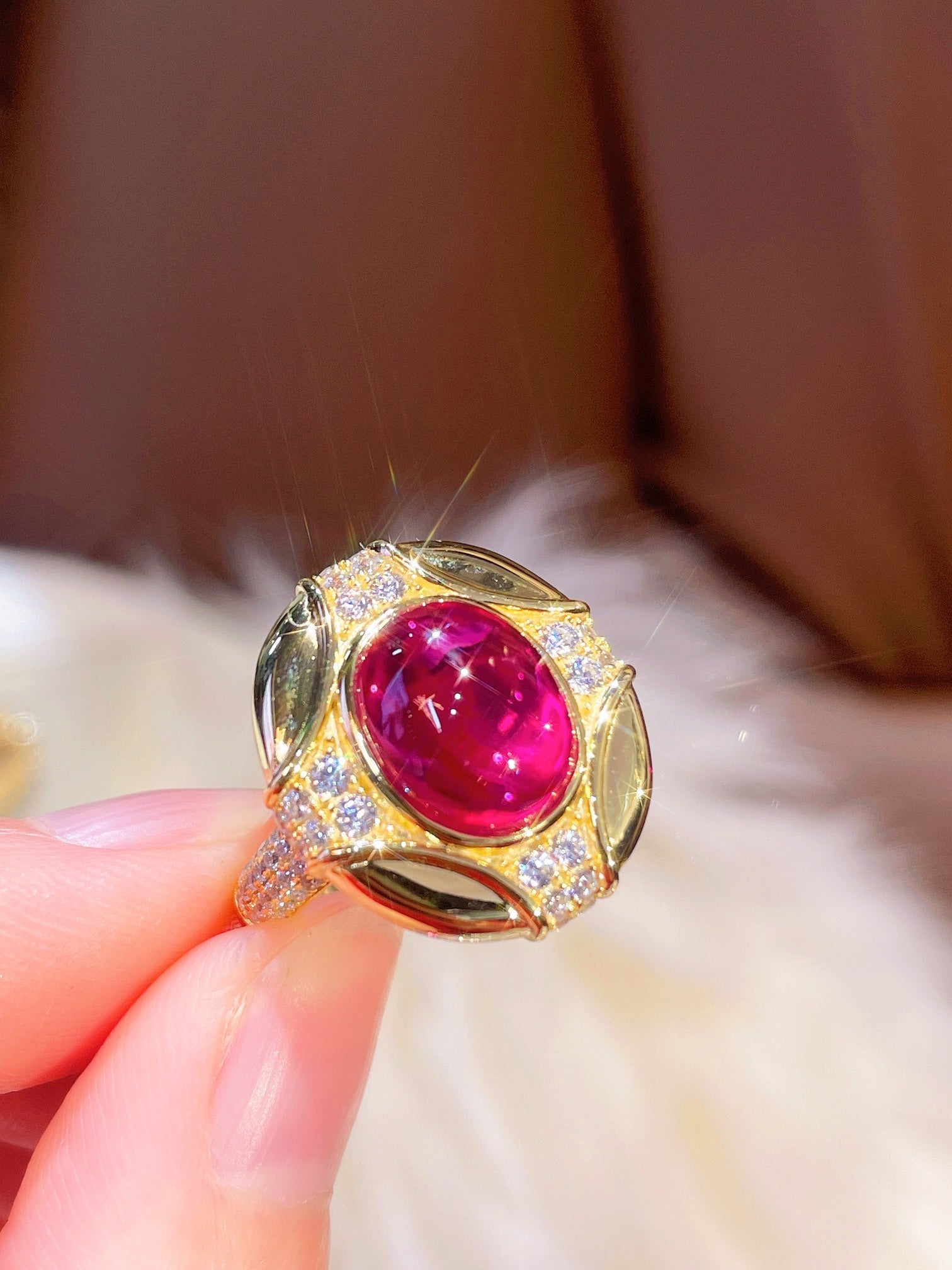 Vintage Ruby Cabochon Ring - floysun