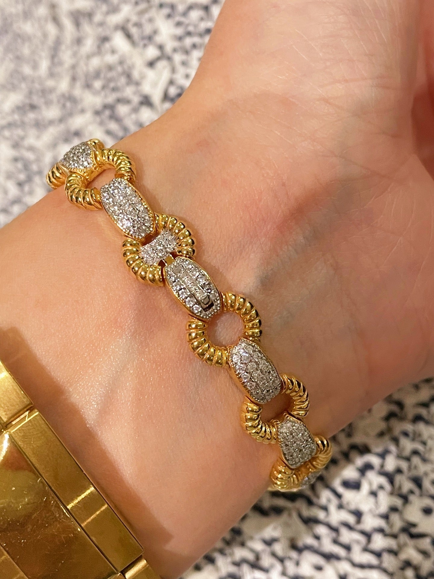 Vintage Weave Circle Pavé Bracelet - floysun