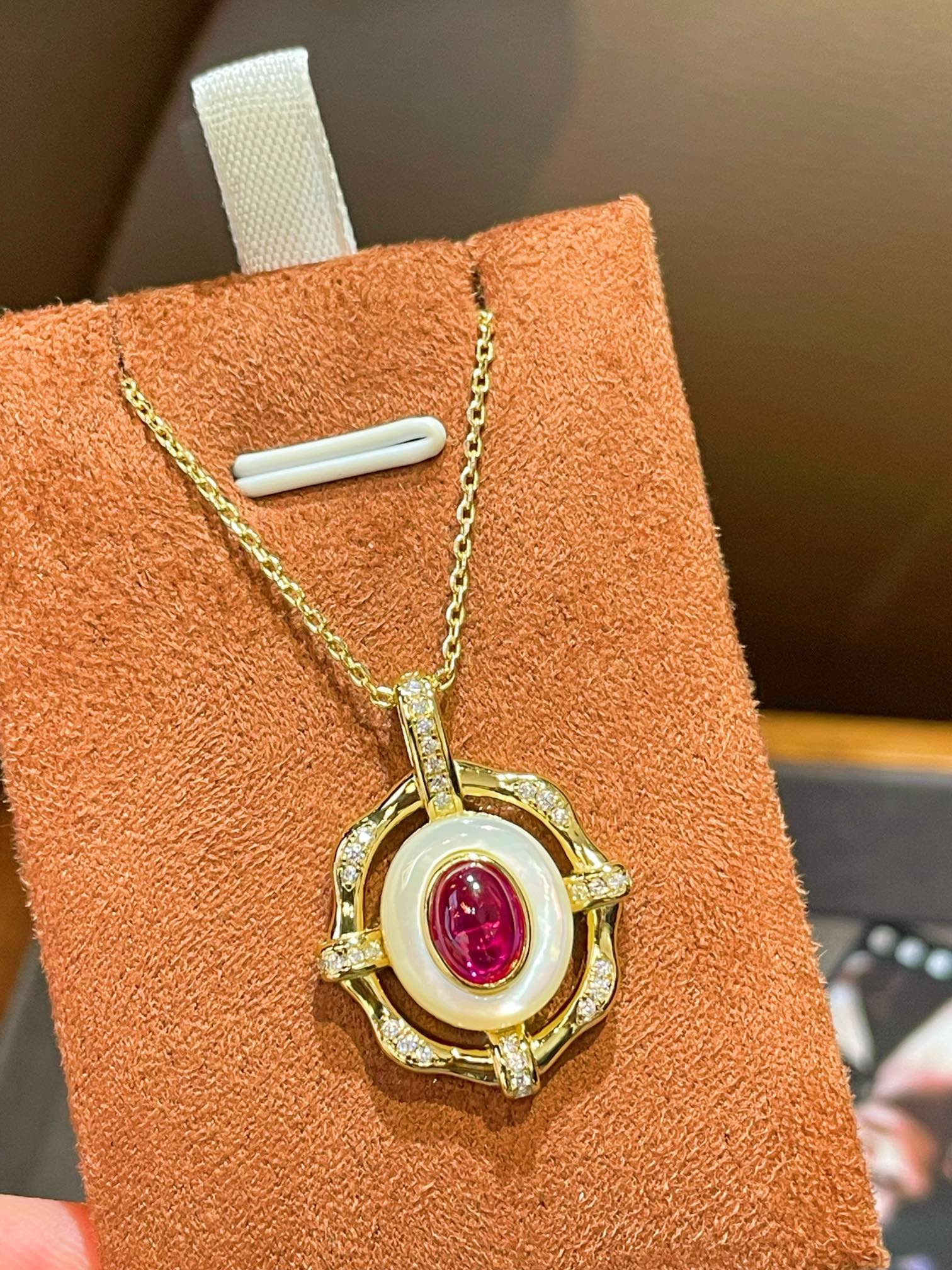 Vintage White Mother - of - Pearl & Ruby Necklace - floysun