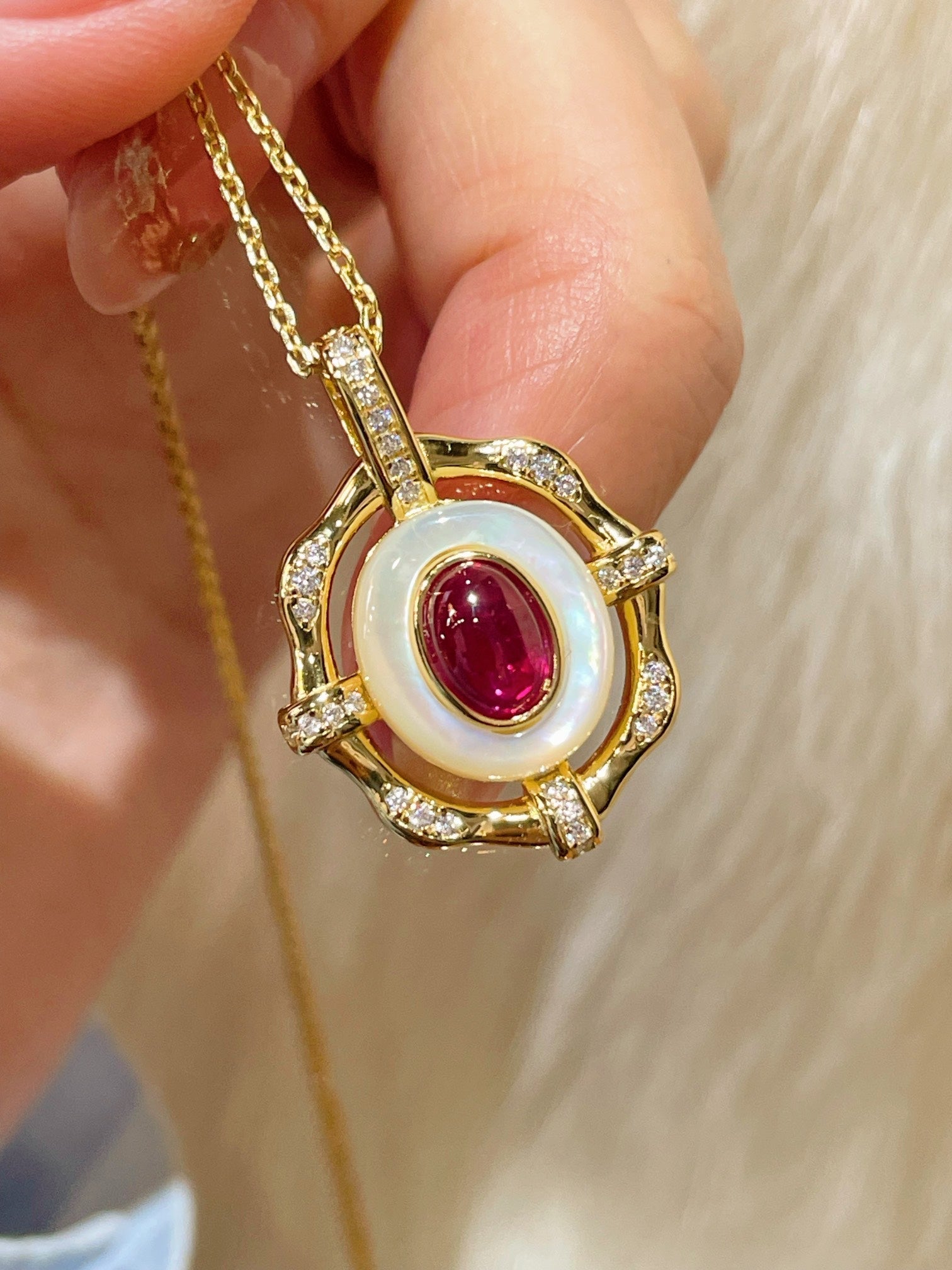 Vintage White Mother - of - Pearl & Ruby Necklace - floysun