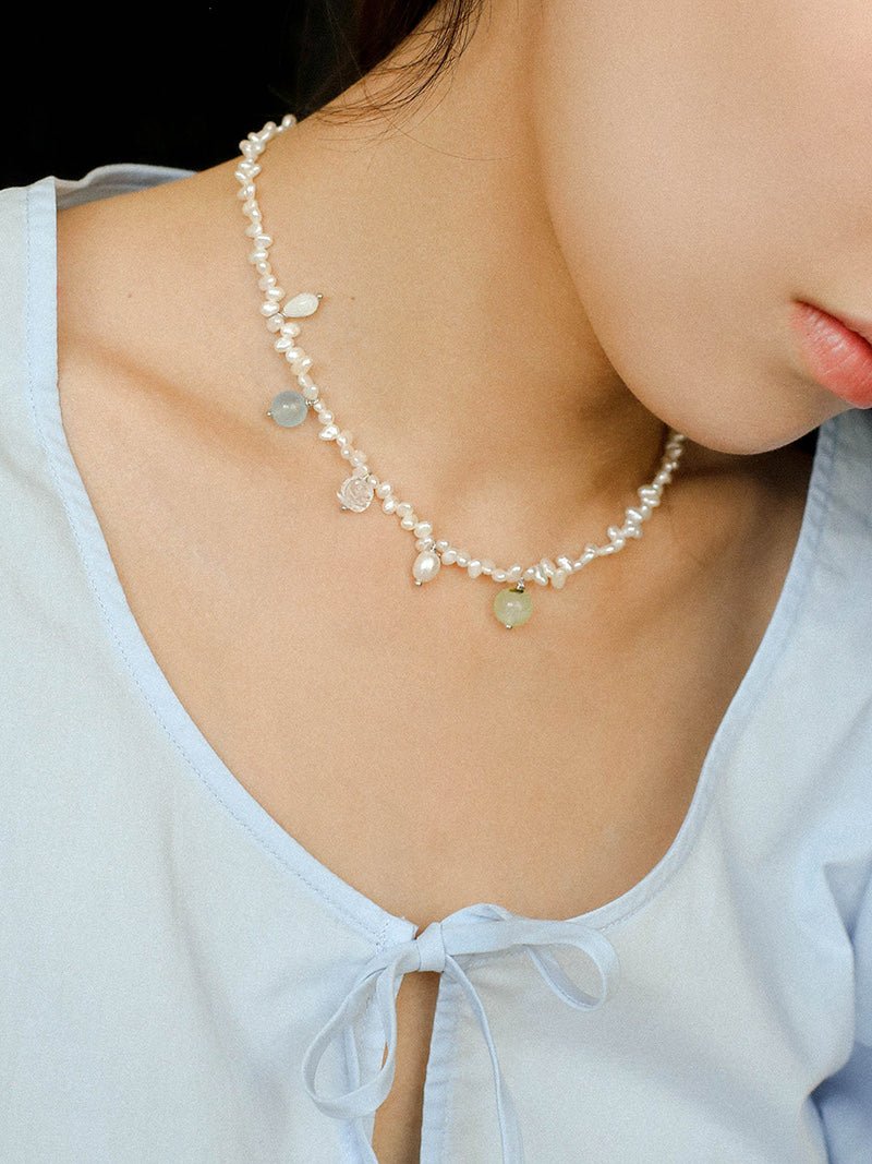 Whimsical Baroque Pearl Charm Necklace - floysun
