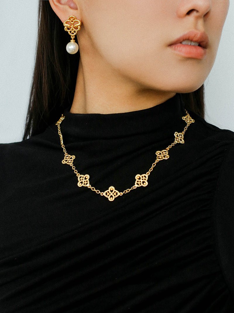 Whisper of Lace Embroidered Floral Necklace - Gold - floysun