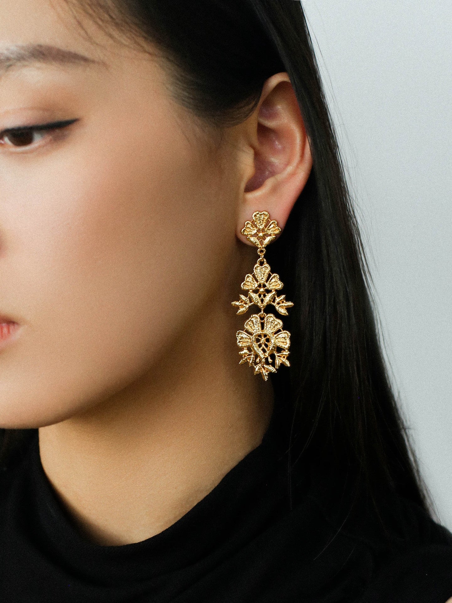 Whisper of Lace Embroidered Metal Earrings - Gold - floysun