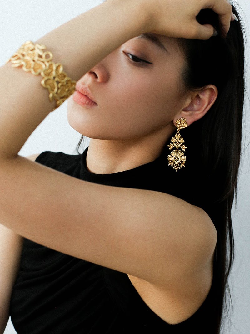 Whisper of Lace Embroidered Metal Earrings - Gold - floysun
