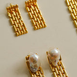Wide Chain Baroque Pearl Earrings - floysun