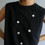 Five Large Petal Baroque Pearls Black Spinel Necklace - floysun