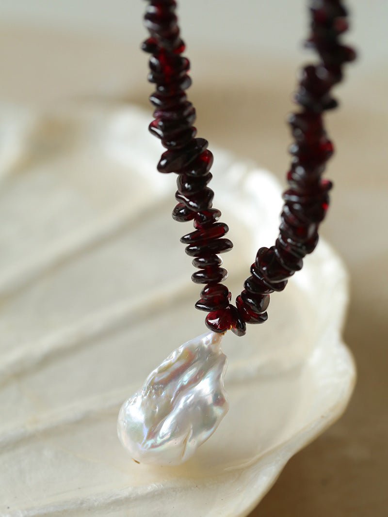 Golden Radiance: Baroque Pearl and Garnet Necklace - floysun