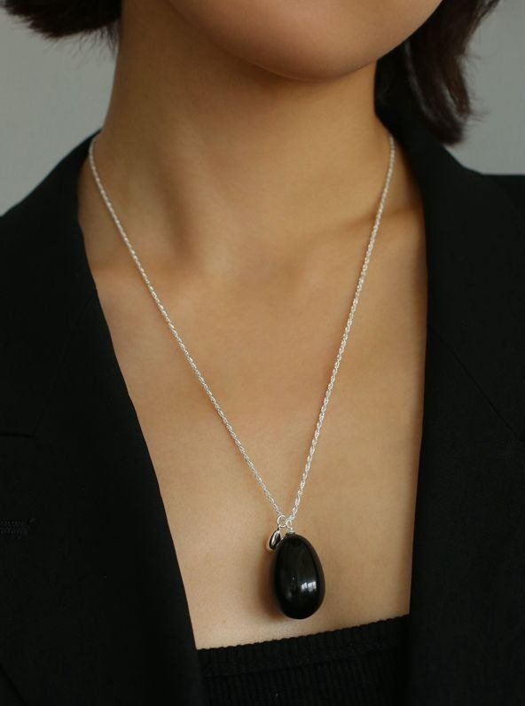 Natural Stone Egg Pendant Necklace - floysun