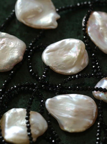 Nine Large Petal Baroque Pearls Black Spinel Necklace - floysun