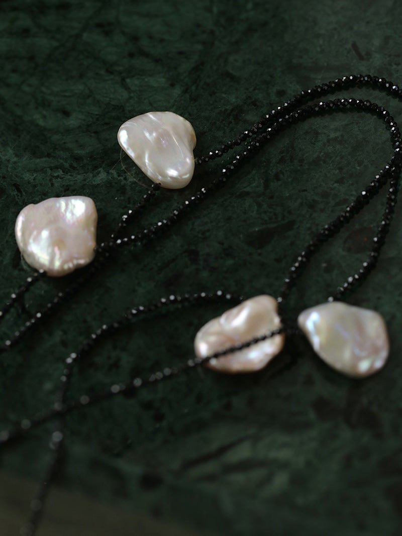 Nine Large Petal Baroque Pearls Black Spinel Necklace - floysun