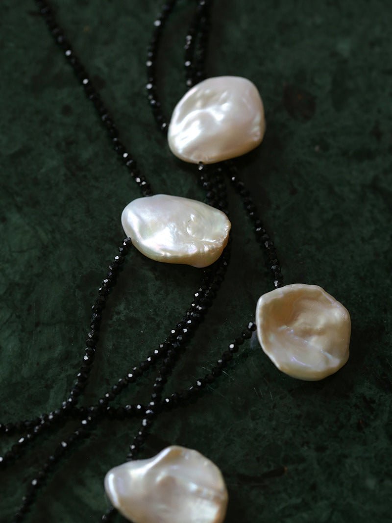 Nine Large Petal Baroque Pearls Black Spinel Necklace - floysun
