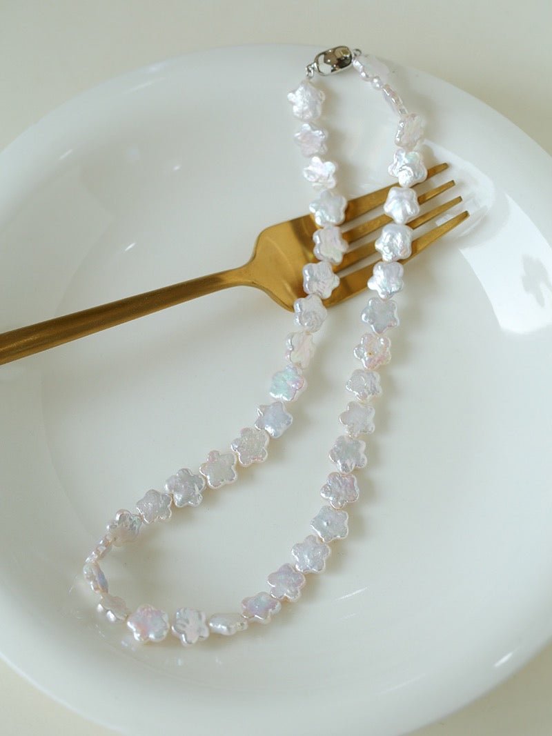 Peach Blossom-shaped Baroque Pearls Necklace - floysun