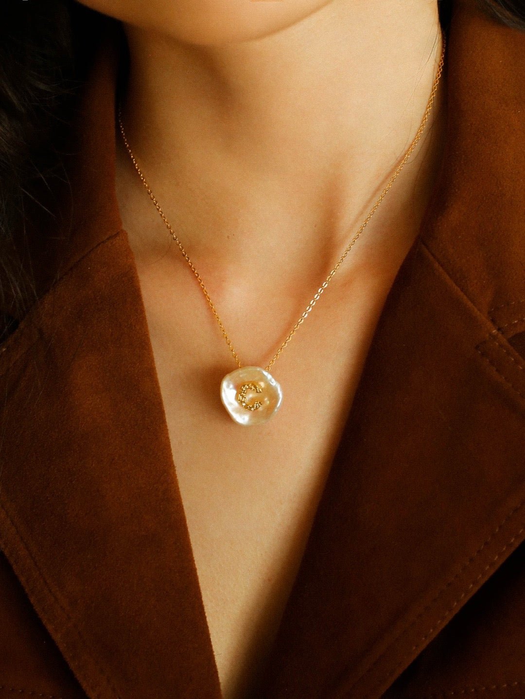 Petal Baroque Pearl Letter Pendants Necklaces - floysun