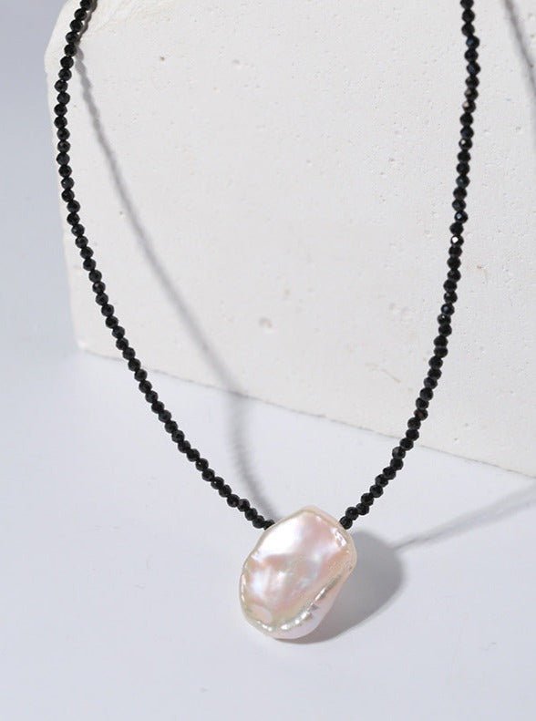 Single Large Petal Baroque Pearl Black Spinel Necklace - floysun