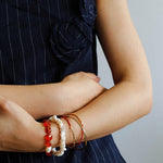 Timeless Elegance: Red Agate and Baroque Pearl Bracelet - floysun