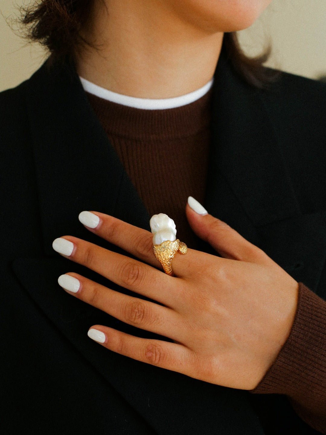 Vintage Floral Orb Fish-Tail Baroque Pearl Rings - floysun