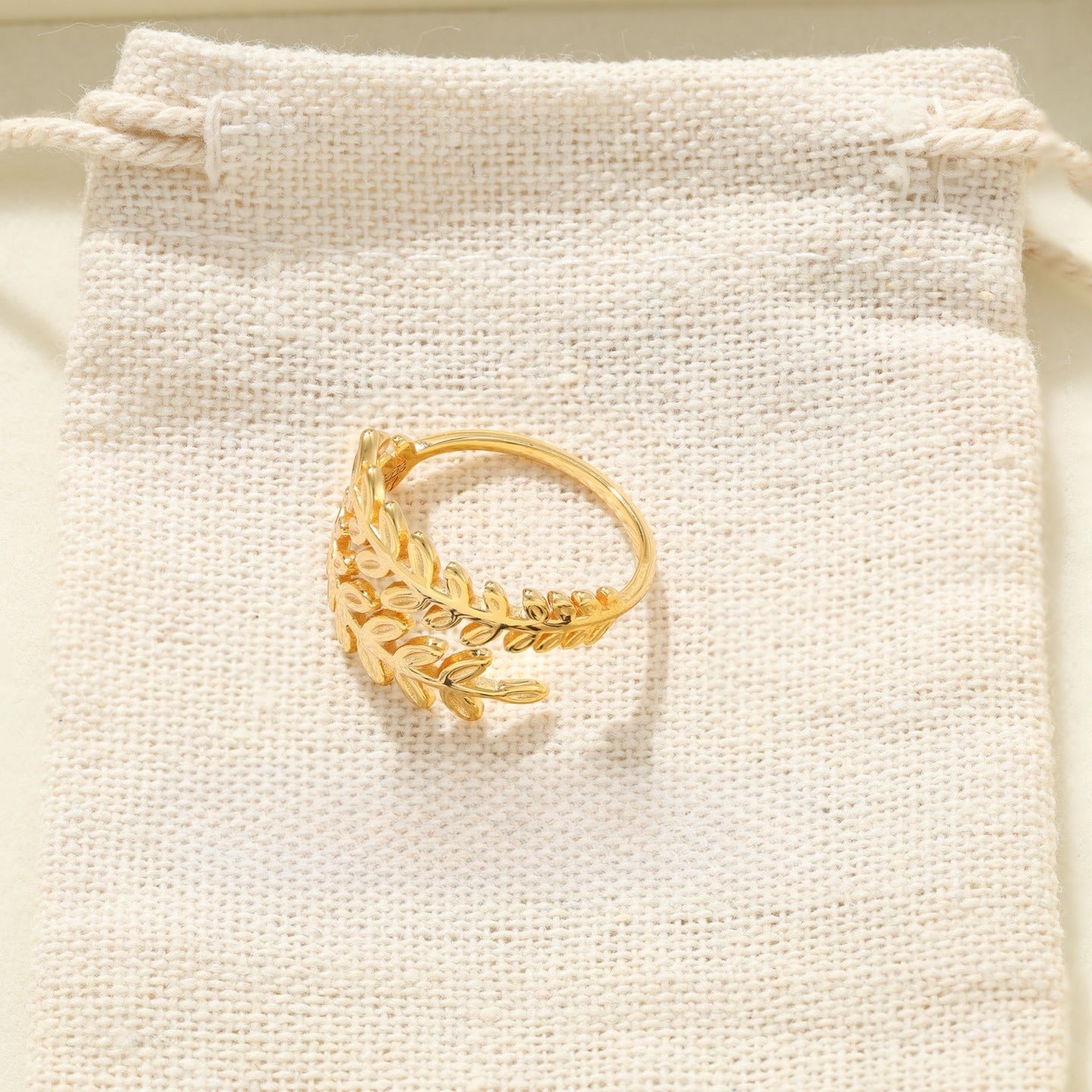 Vintage Designer Laurel Leaf Statement Open Ring