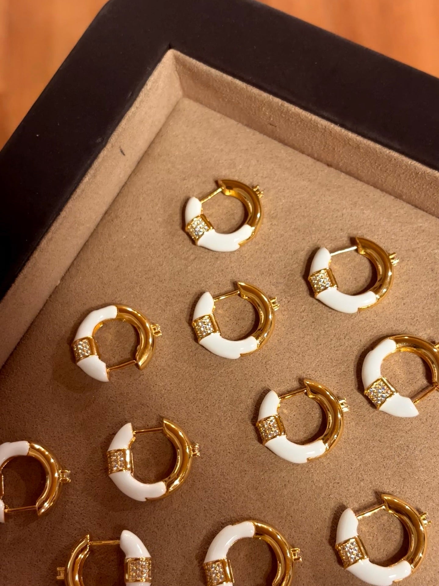 2 - in - 1 Reversible Enamel C - Hoop Earrings - Handcrafted S925 Silver 18K Gold Plated Huggies - floysun
