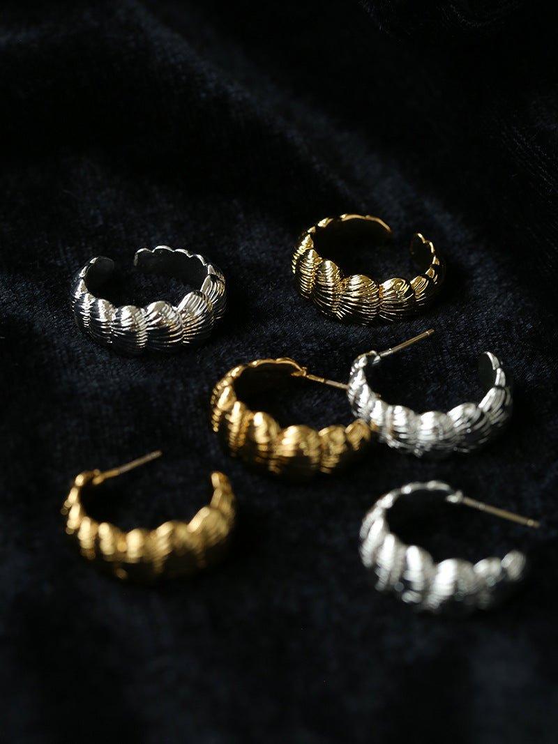 3D Sculpted Seashell Texture C-Hoop Earrings - floysun