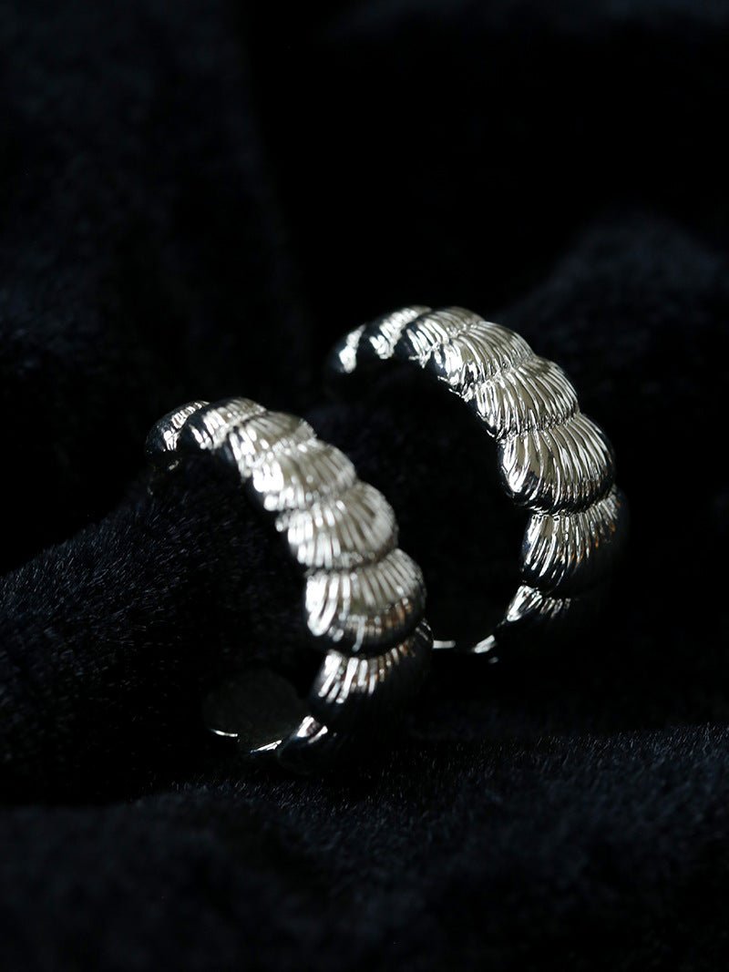 3D Sculpted Seashell Texture C-Hoop Earrings - floysun